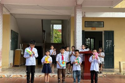 Hoạt động trải nghiệm :” NHỮNG TẤM LÒNG YÊU THƯƠNG GỬI ĐẾN NHỮNG NGƯỜI PHỤ NỮ ĐẶC BIỆT ” nhân ngày phụ nữ Việt Nam 20-10